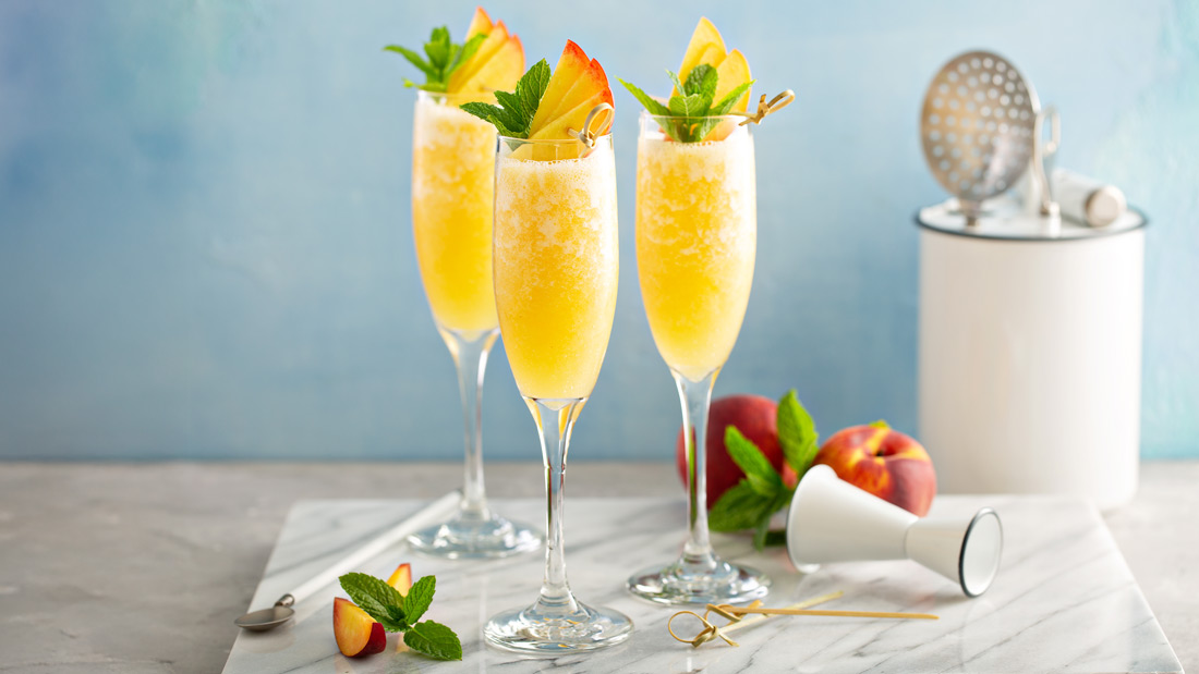 Sparkling Mimosa Cocktails for Brunch