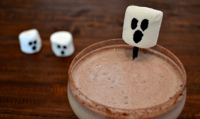 Treat yourself to a Mexican Hot Chocolate Cocktail Recipe