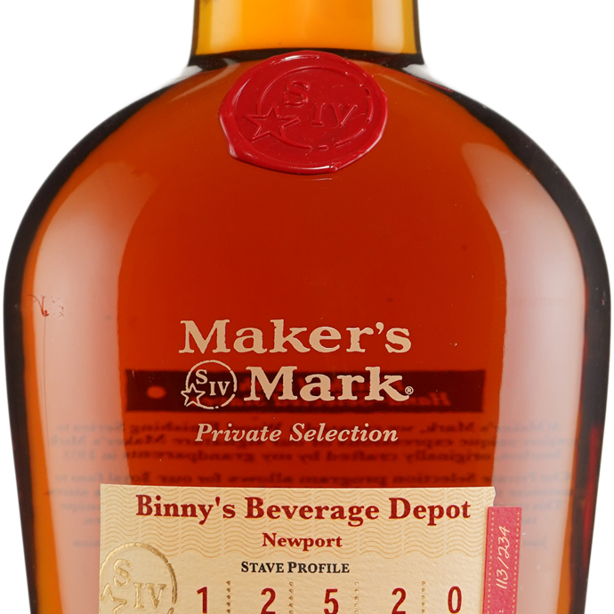 Maker's Mark Private Select Newport 1 P2 2 Cu 5 46 2 Mn Binny's Handpicked