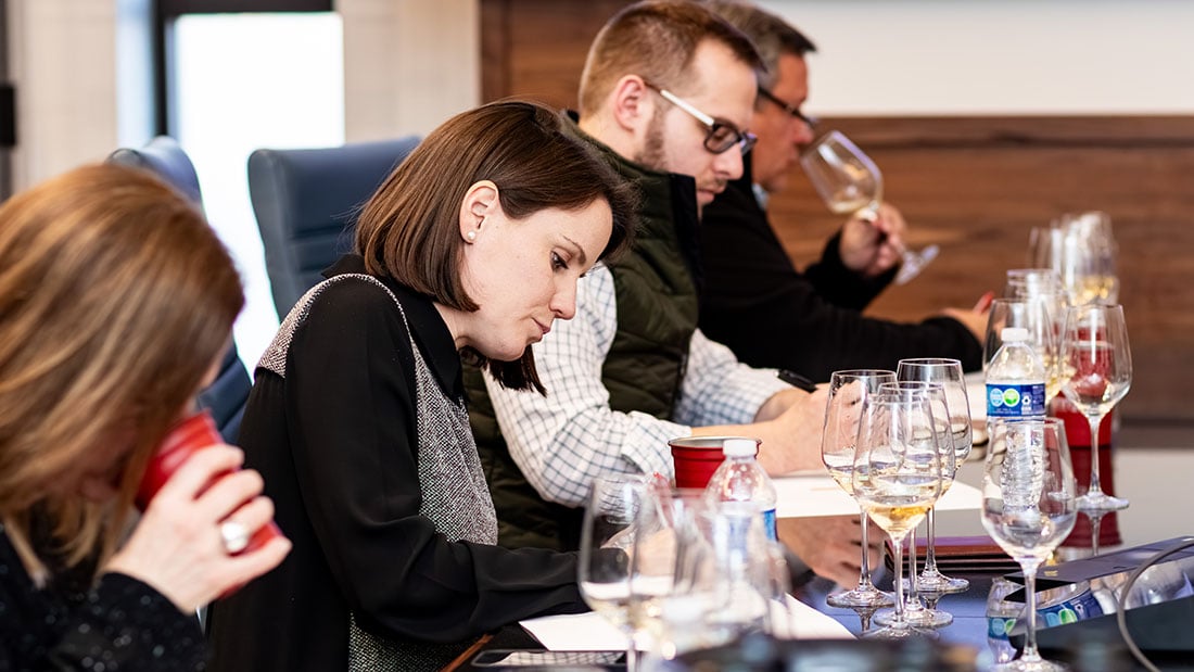 Blind Tasting Holiday Champagnes